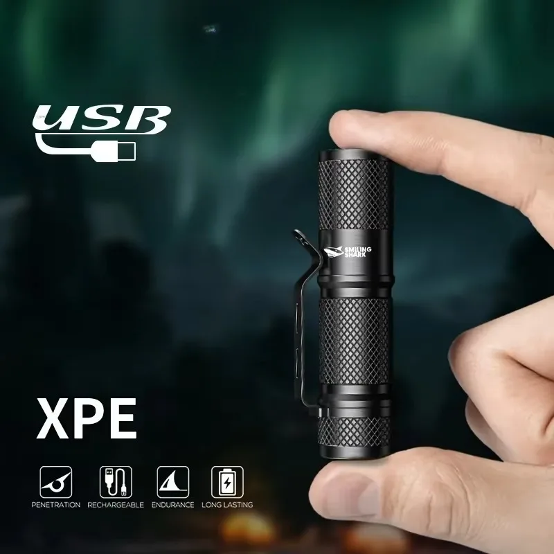 مصباح يدوي صغير فائق القوة من  - مراجعة Edc Carry Clip وسعره